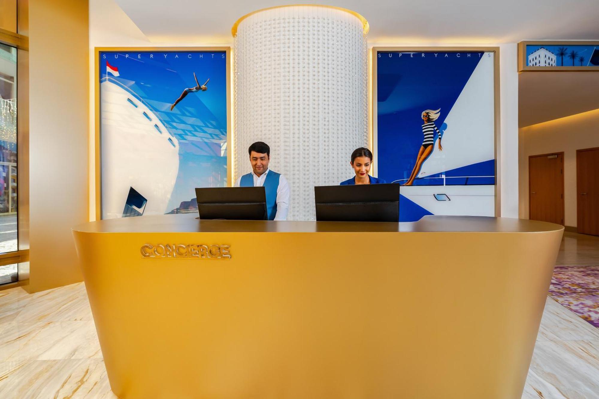 Voco Monaco Dubai By Ihg, Adults Only, World Islands Hotel Exterior photo Concourse