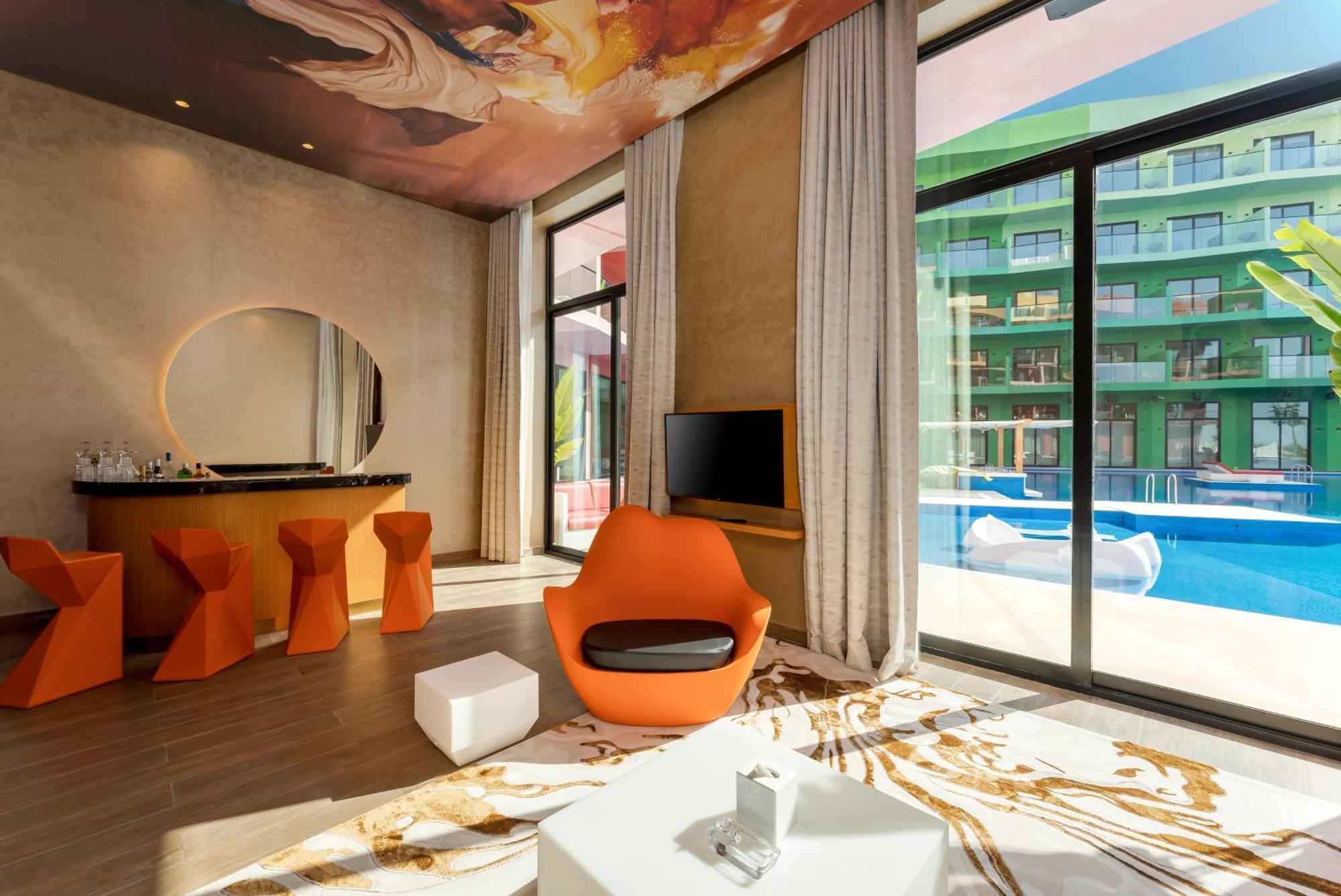 Voco Monaco Dubai By Ihg, Adults Only, World Islands Hotel Exterior photo A room at the hotel